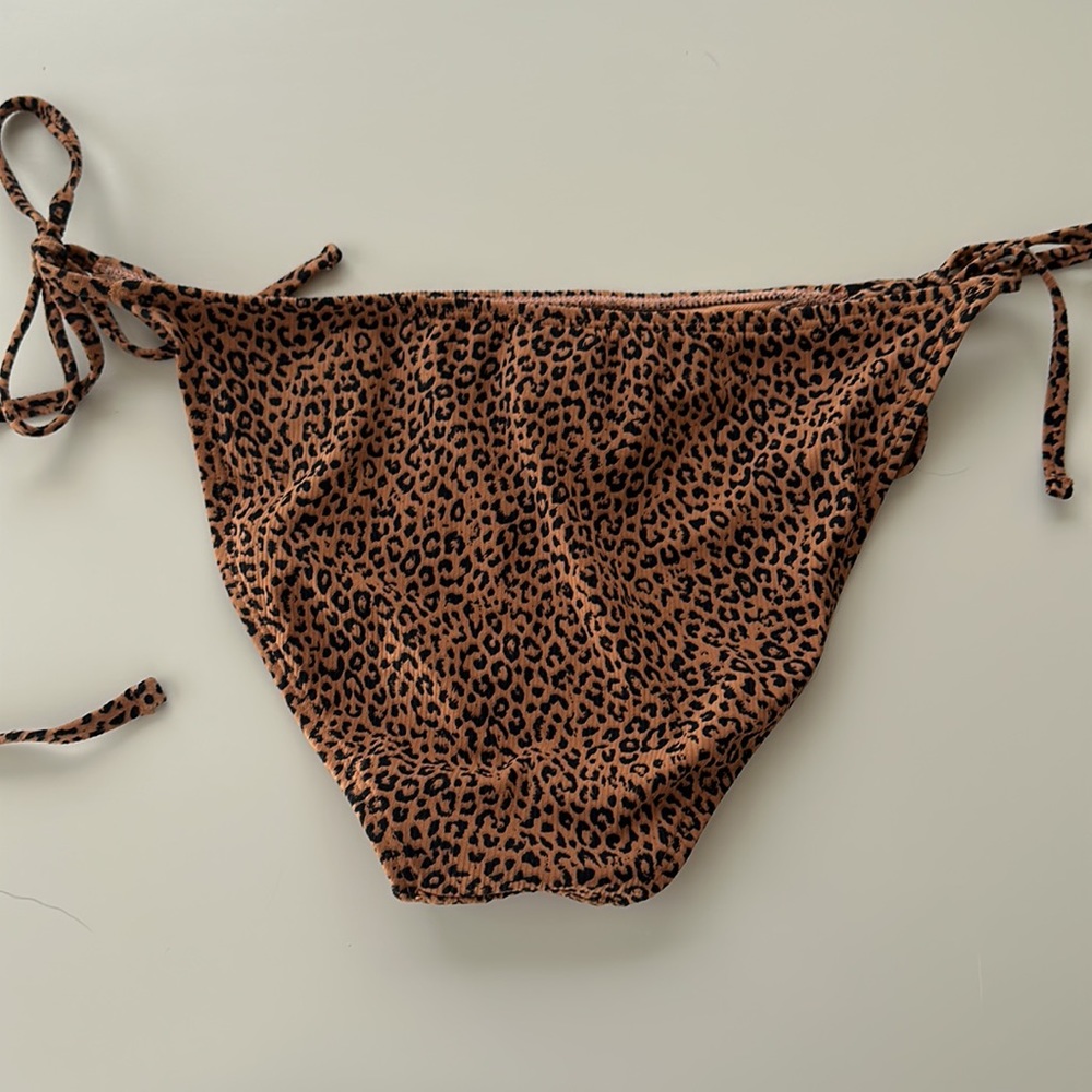 Target Bathing suit - Picture 5 of 6